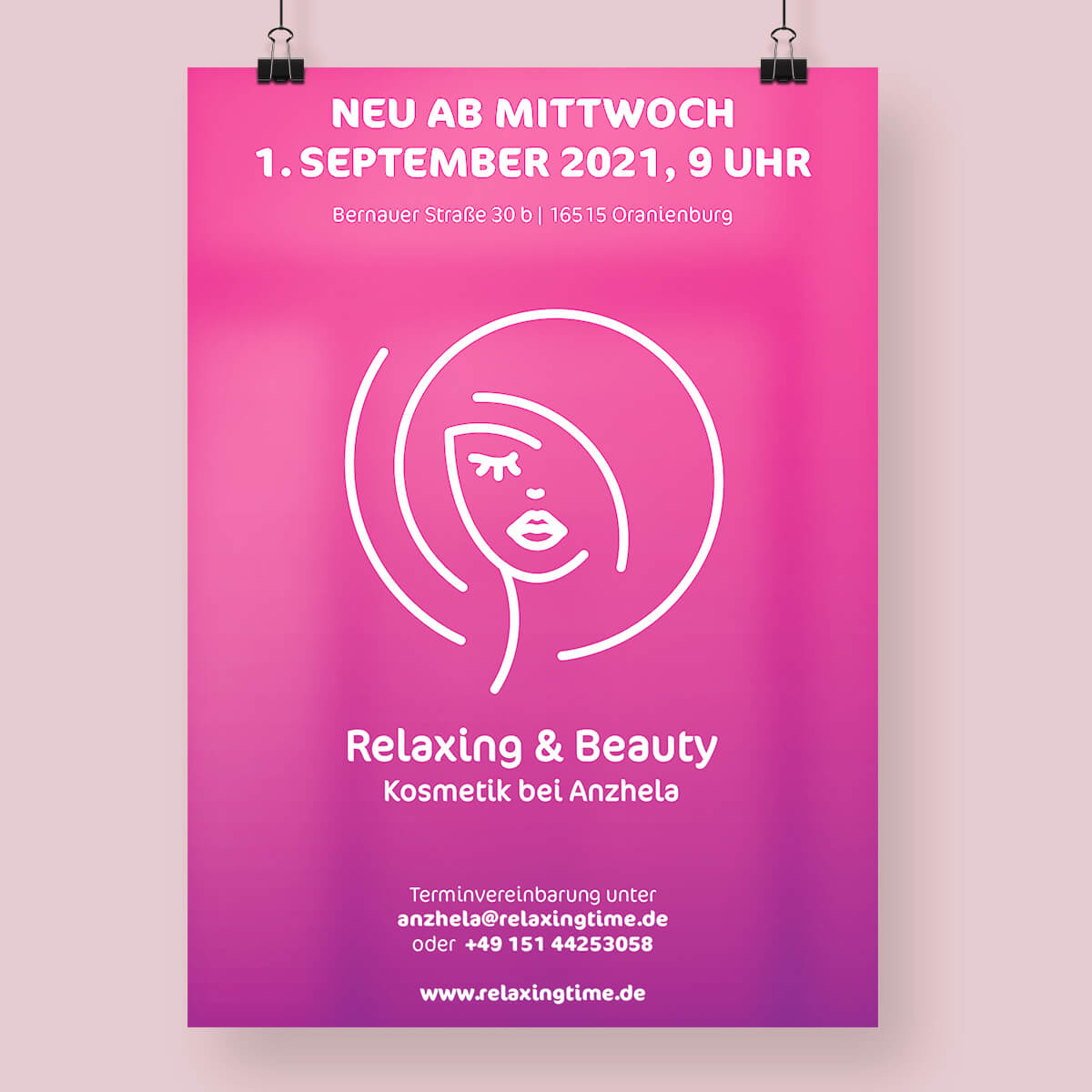 Auf diesem Bild ist eine Anzeige von tikitay werbeagentur für die Neueröffnung von Relaxingtime zu sehen.