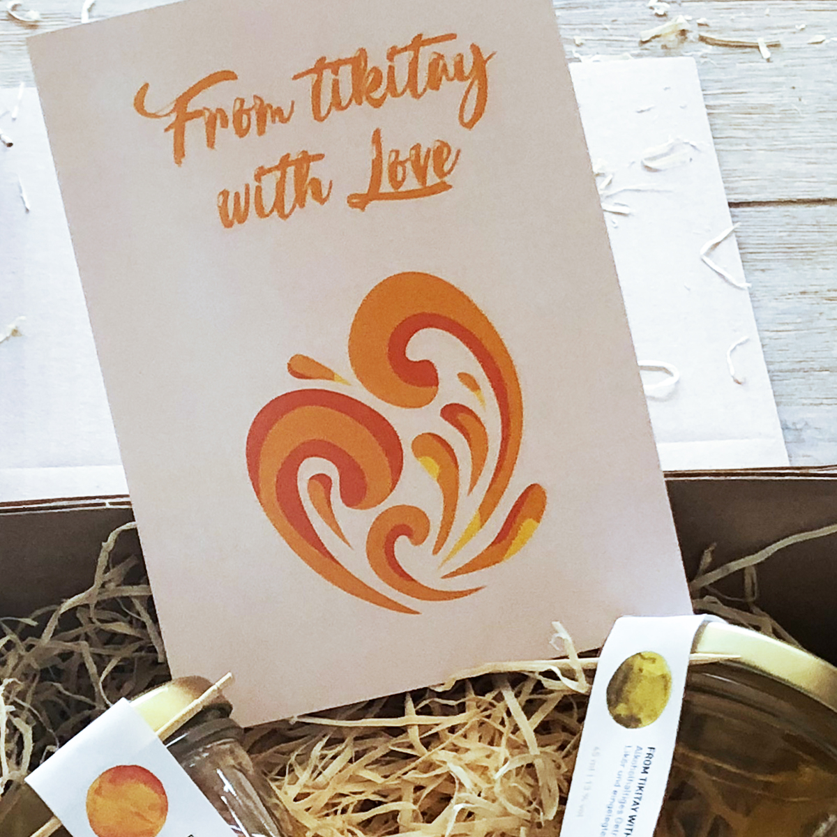 Ein Gruß für die Kunden von tikitay "from tikitay with love".