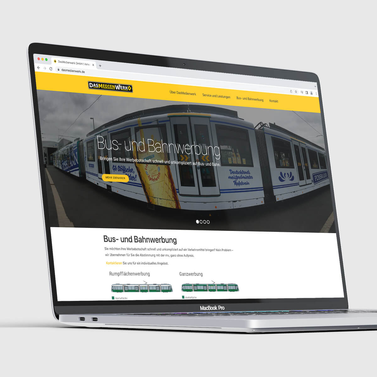 Online_DasMedienwerk_02_Website_1200x1200 Auf diesem Bild ist die Startseite der Website DasMedienwerk auf einem Desktop zu sehen, bei der tikitay werbeagentur gmbh Konzipierung, Gestaltung und Entwicklung übernommen hat.