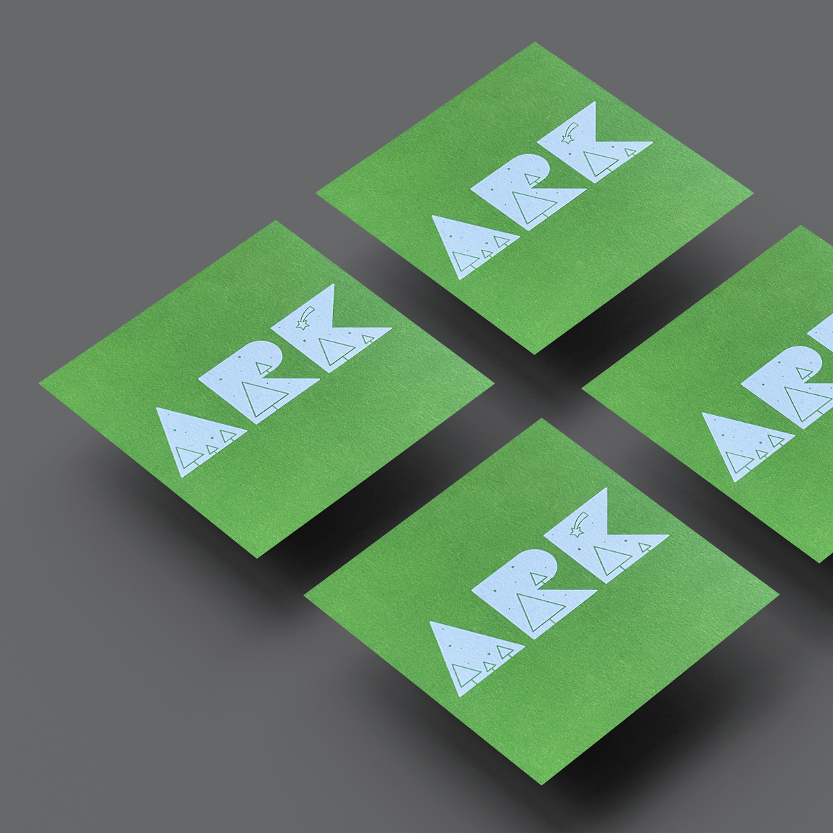 Auf diesem Bild ist eine Weihnachtskarte für die Firma ARK zu sehen, die von tikitay produziert wurde.